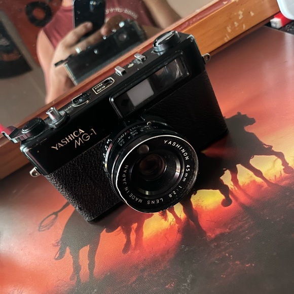 Yashica MG-1 SLR Camera Rangefinder Camera - Picture 1 of 4